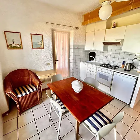 Bilo Belvedere Destro, Con Giardino, Vista Mare, Posto Auto E Wifi *