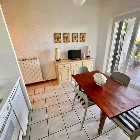 Bilo Belvedere Destro, Con Giardino, Vista Mare, Posto Auto E Wifi Marcelli