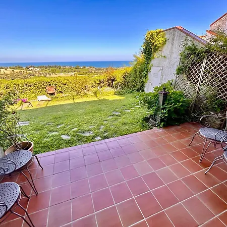 Bilo Belvedere Destro, Con Giardino, Vista Mare, Posto Auto E Wifi